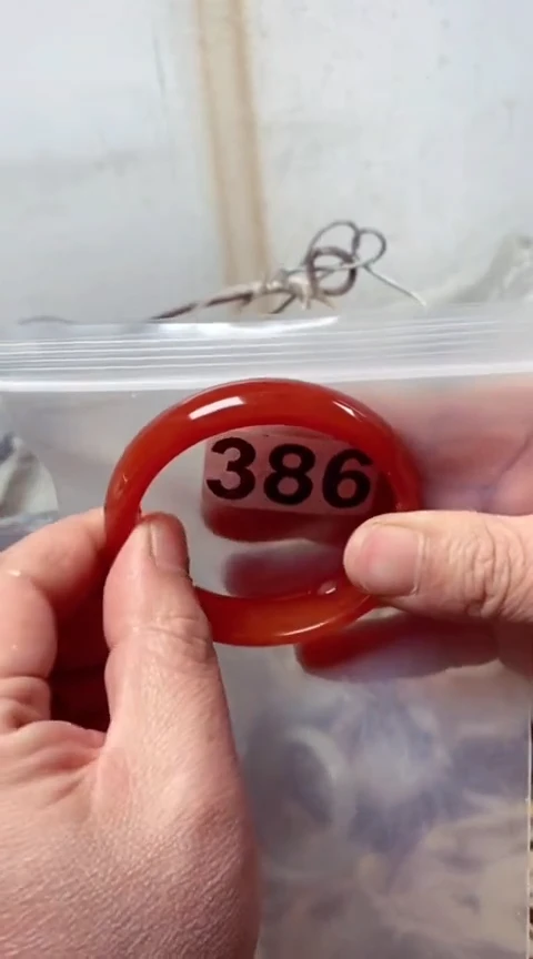 【闪购商品】石英质玉手镯未镶嵌56++386福利款有包容介意勿拍