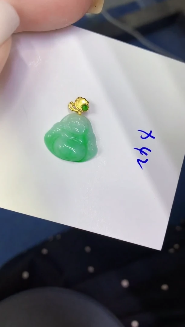 颈饰未镶嵌翡翠缅甸天然翡翠A货