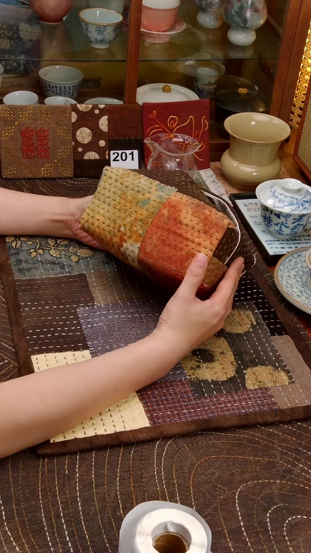 嫣****?Cici手作刺子绣壶垫杯垫-635