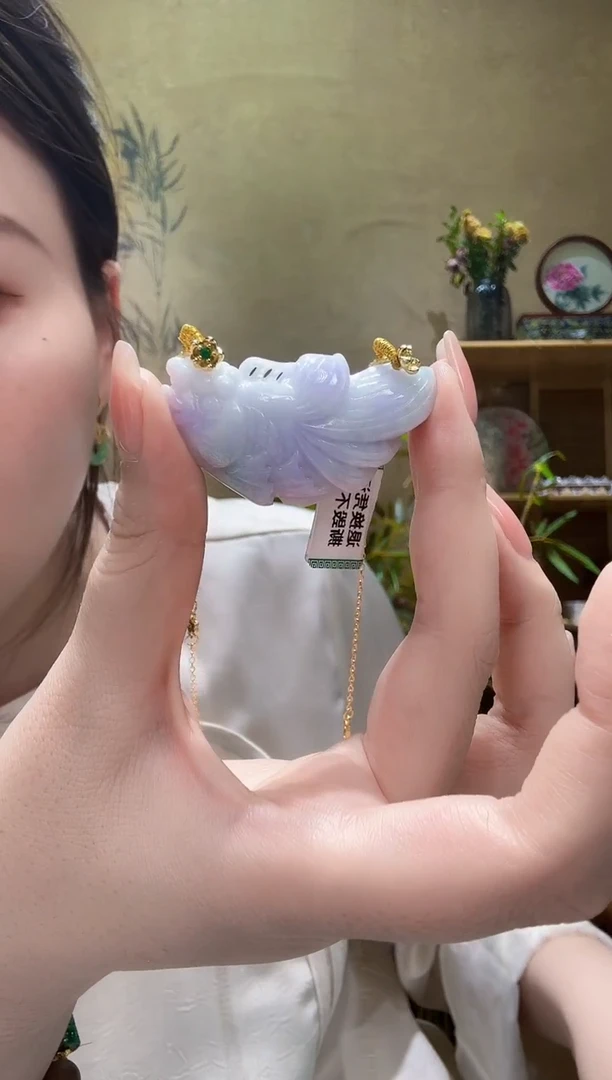 翡翠未镶嵌颈饰吊坠