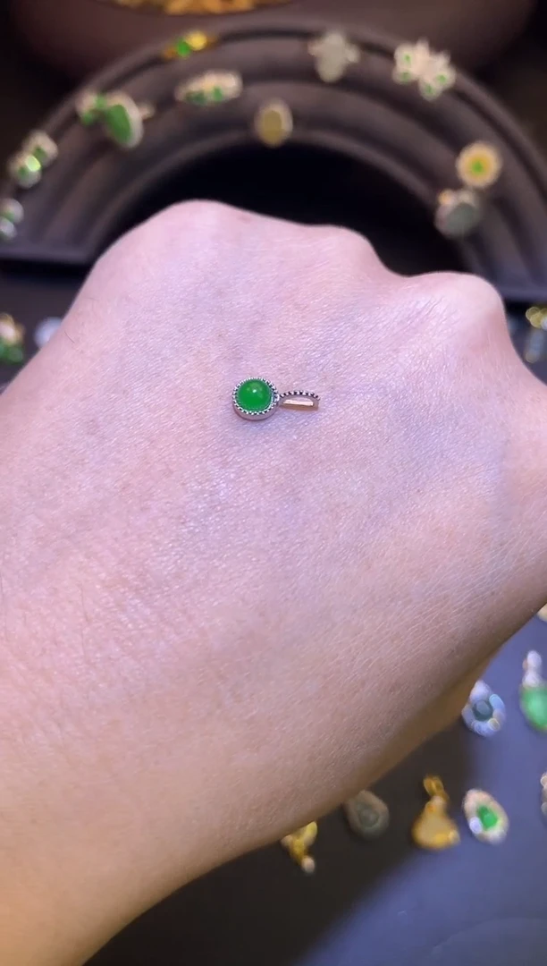 吊坠(不含链)银S925镶嵌翡翠1