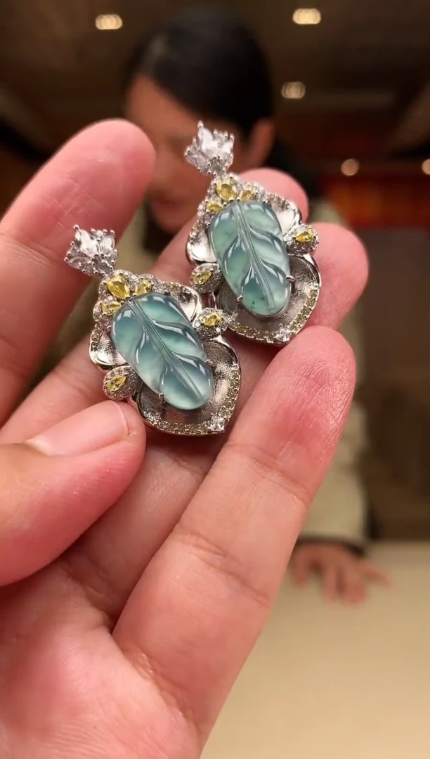 【闪购商品】翡翠颈饰未镶嵌多样性发货（只发一件) *d10