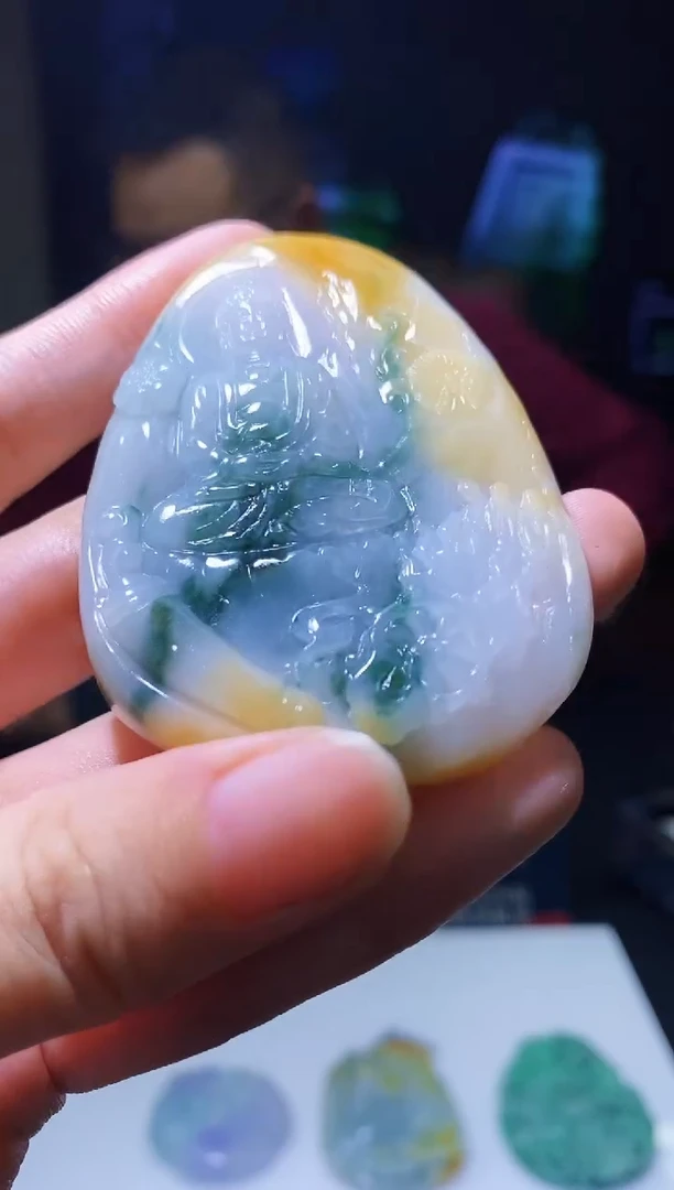 翡翠未镶嵌颈饰M-@@ZXZR70897