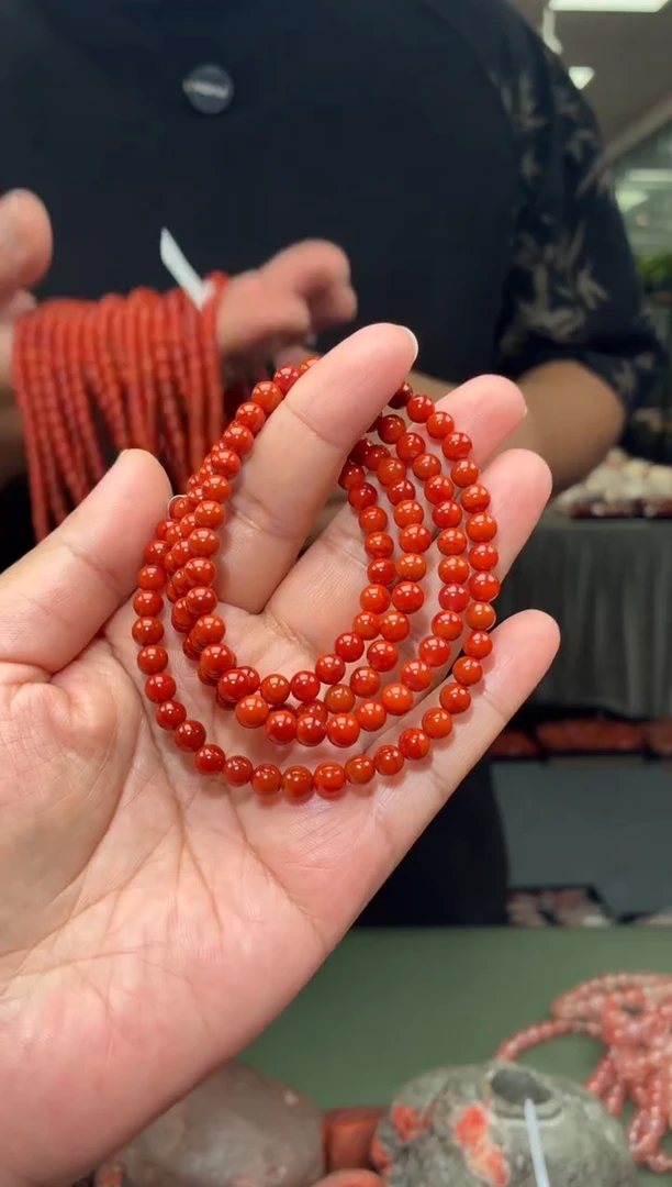 未镶嵌手链南红玛瑙多圈手串一条约5mm+多样性发货