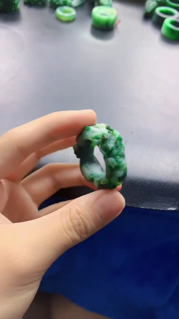 颈饰未镶嵌翡翠天然缅甸a货翡翠21.2