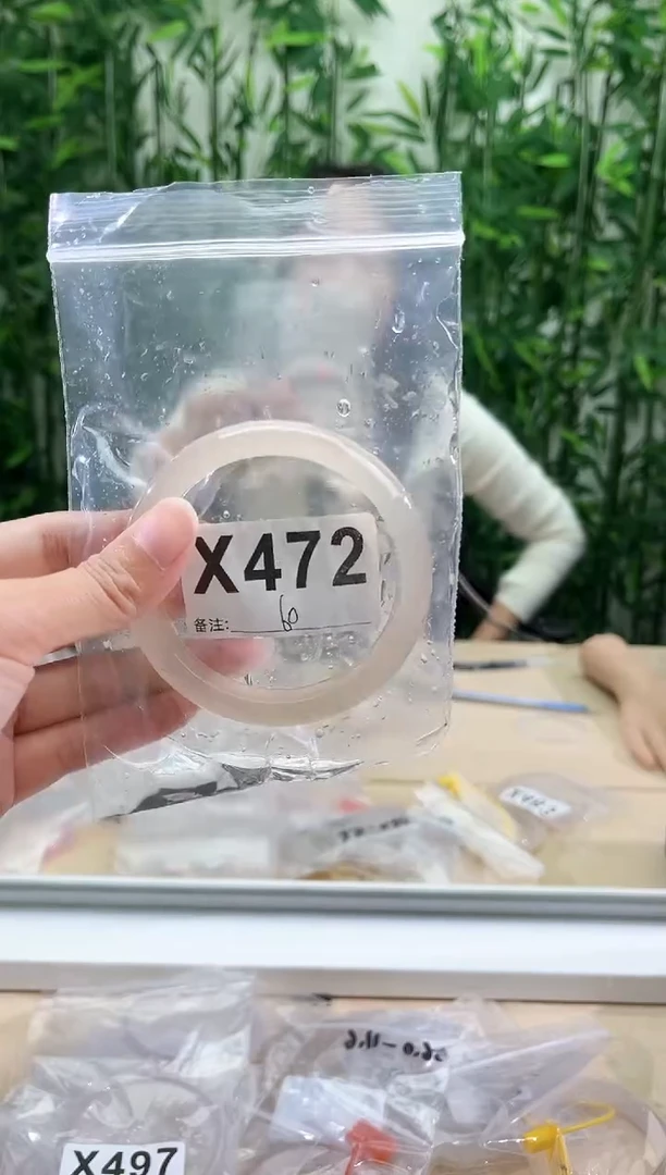 玛瑙/玉髓手镯未镶嵌x472