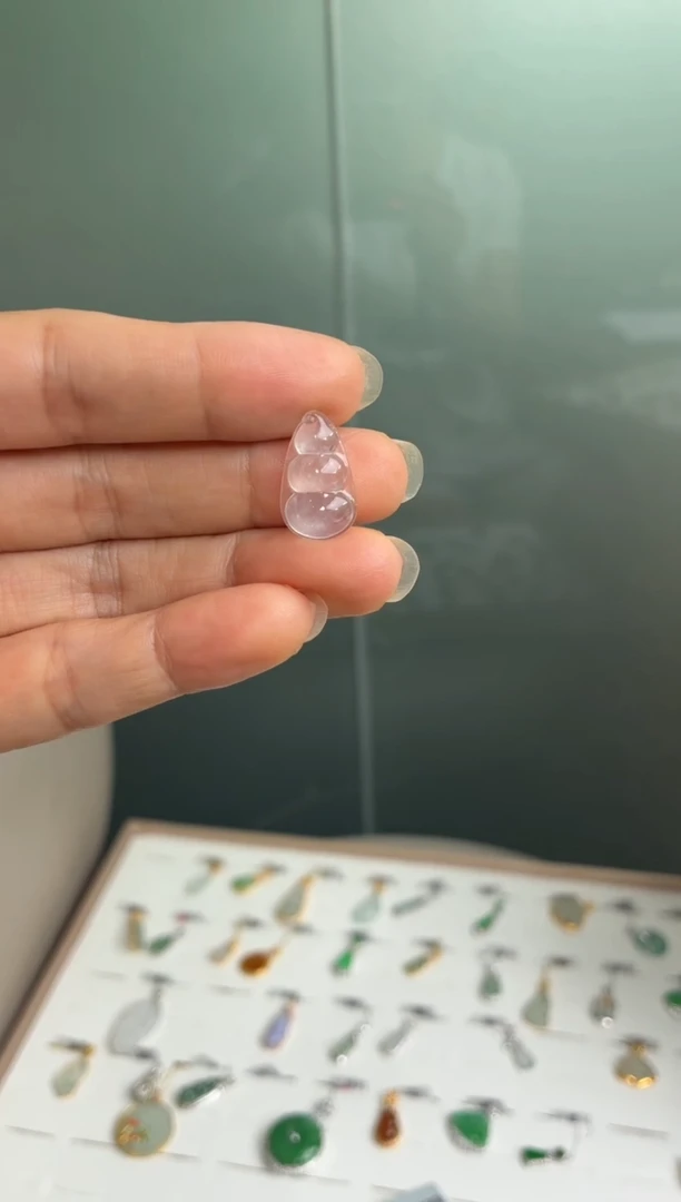 颈饰未镶嵌翡翠天然翡翠A货