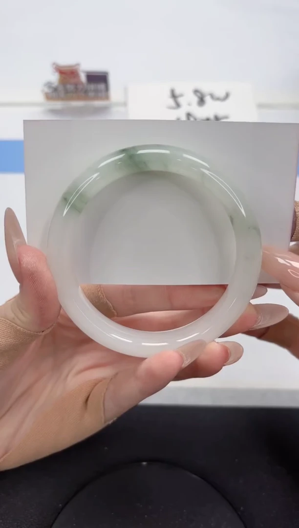 【闪购商品】石英质玉手镯未镶嵌A476-60.4