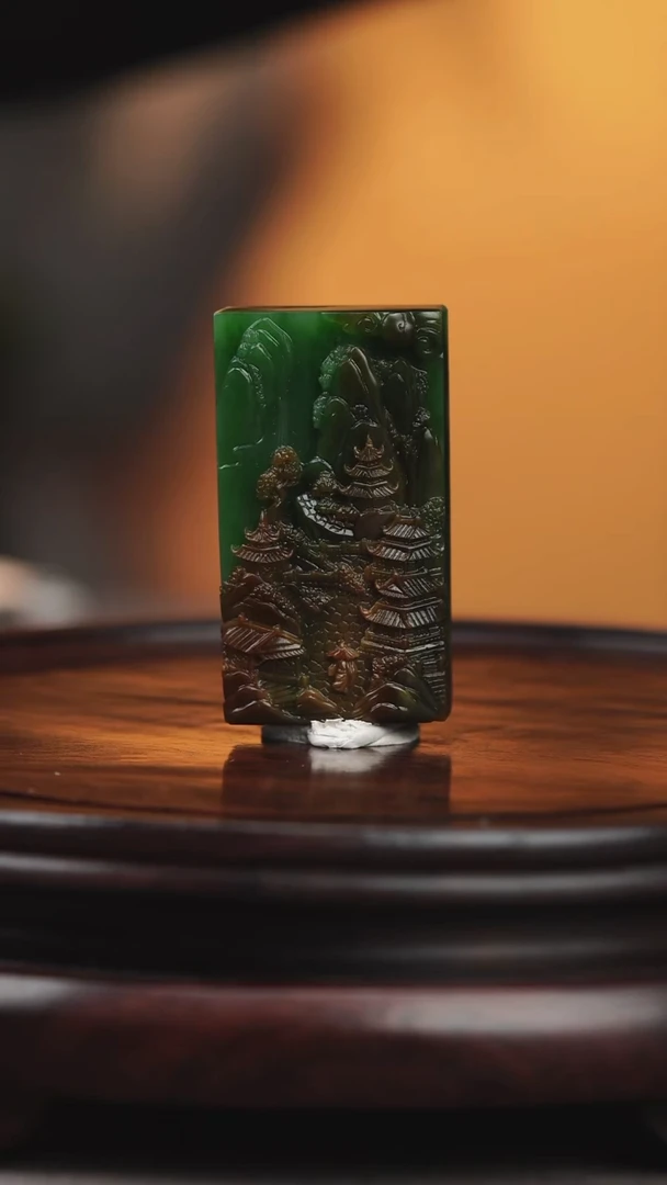 未镶嵌和田玉把件云**鸣