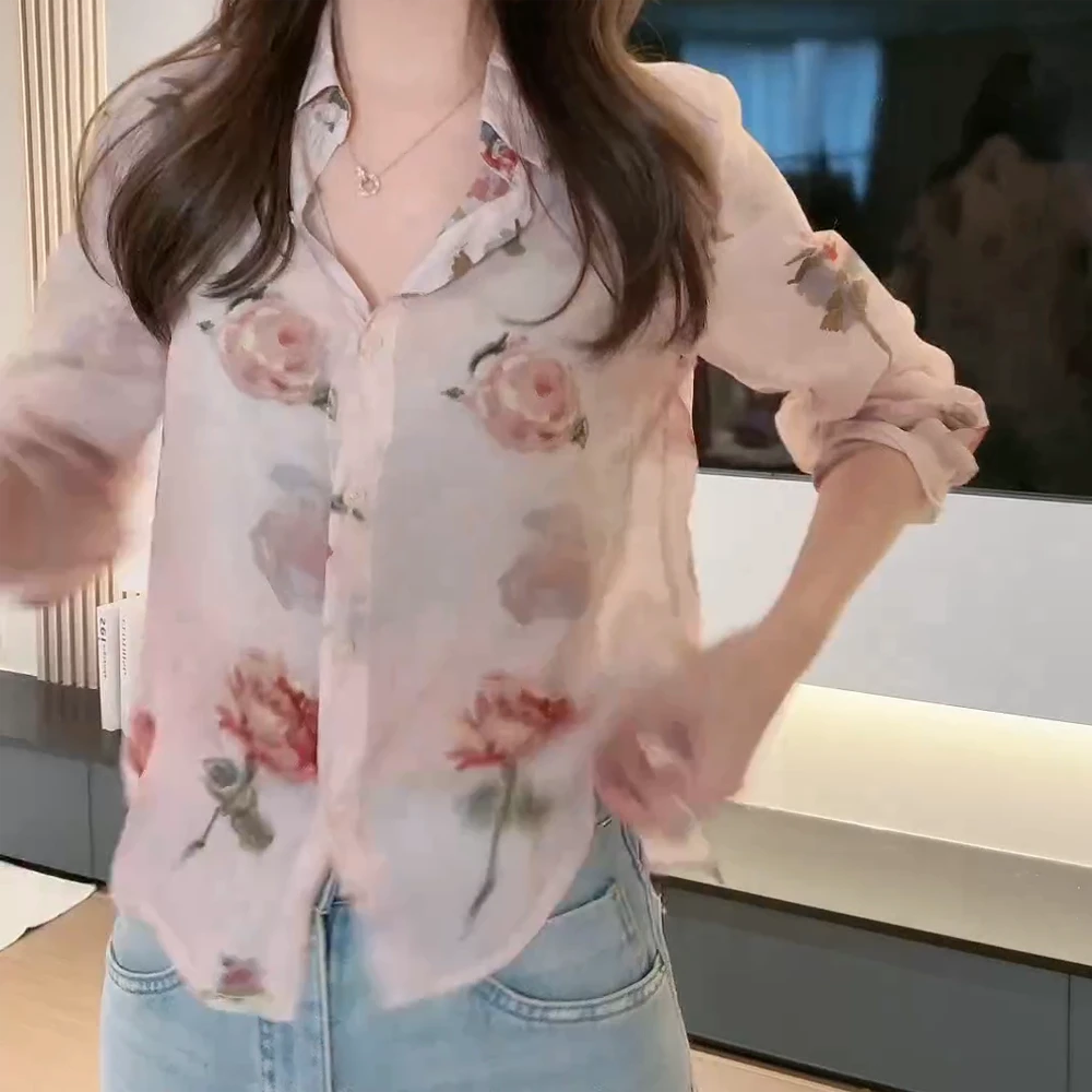 港风气质设计感碎花小衫女人味显白显瘦长袖衬衫女