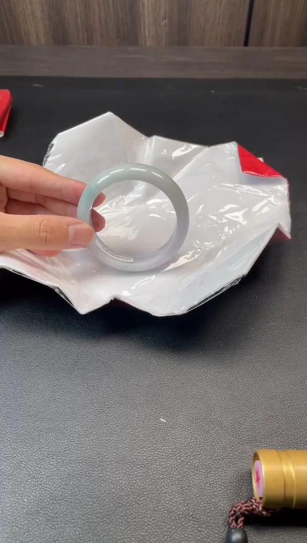 未镶嵌手镯翡翠9943