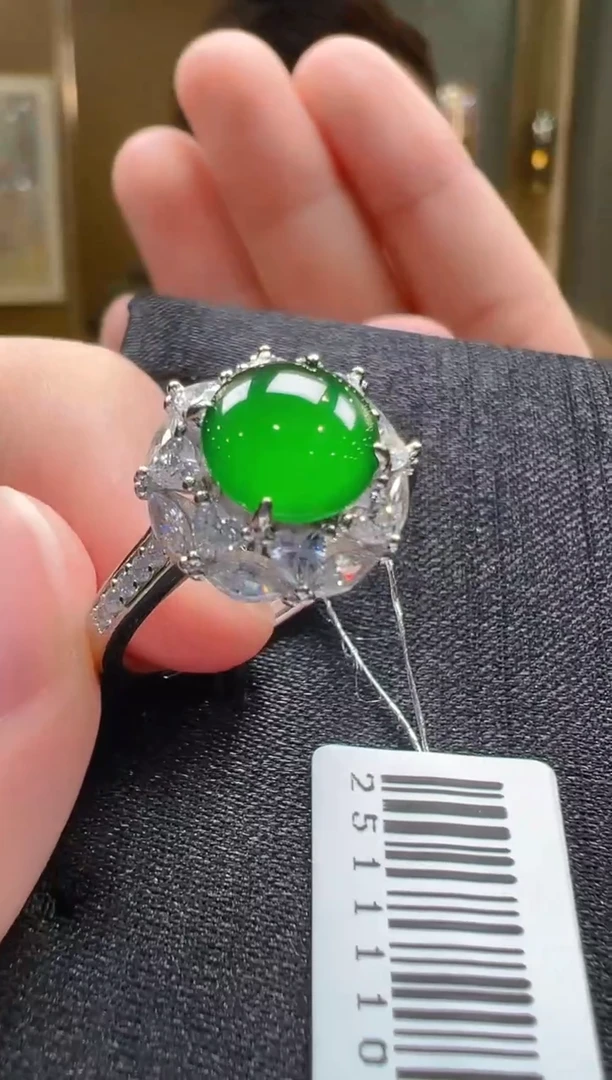 银S925镶嵌戒指翡翠天然A货翡翠多样性发一