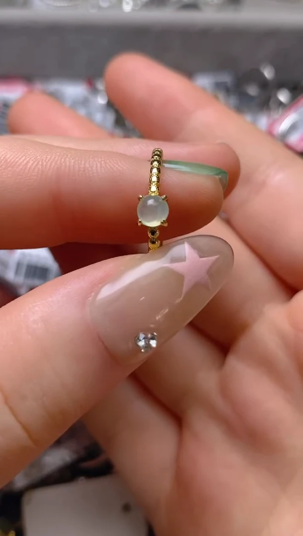 银S925镶嵌戒指翡翠百内无证书