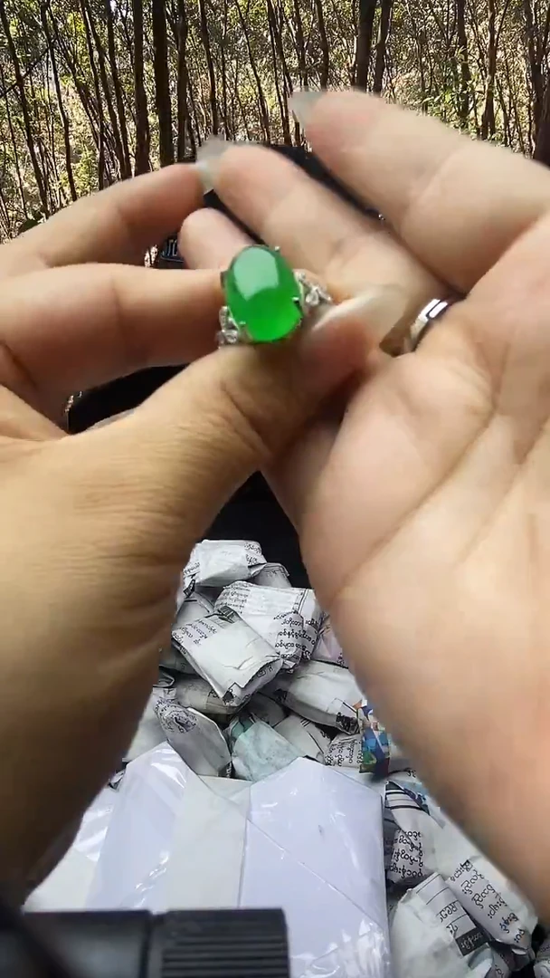 满色吊坠    所见即所得