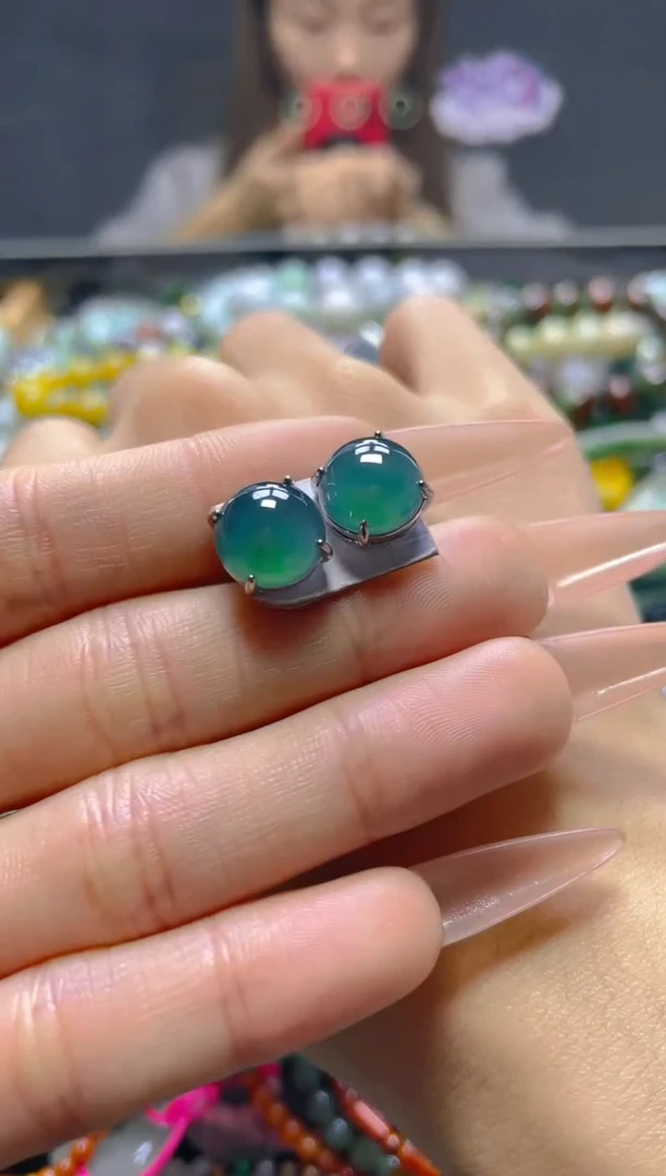 颈饰未镶嵌翡翠/Q/翡翠A货，一件也是批发价