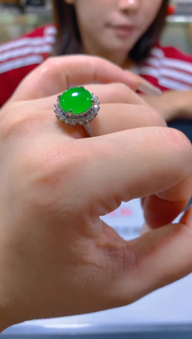 未镶嵌戒指翡翠多样性发一