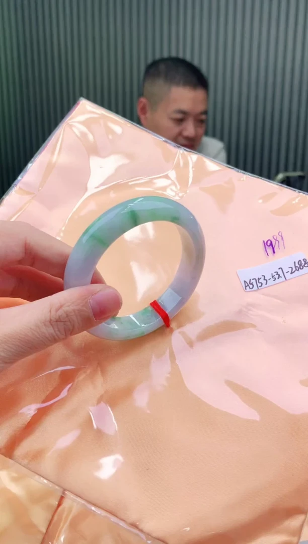 未镶嵌手镯翡翠111