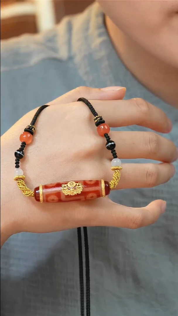 18K金镶嵌吊坠(不含链)玛瑙/玉髓（覆膜）吊坠