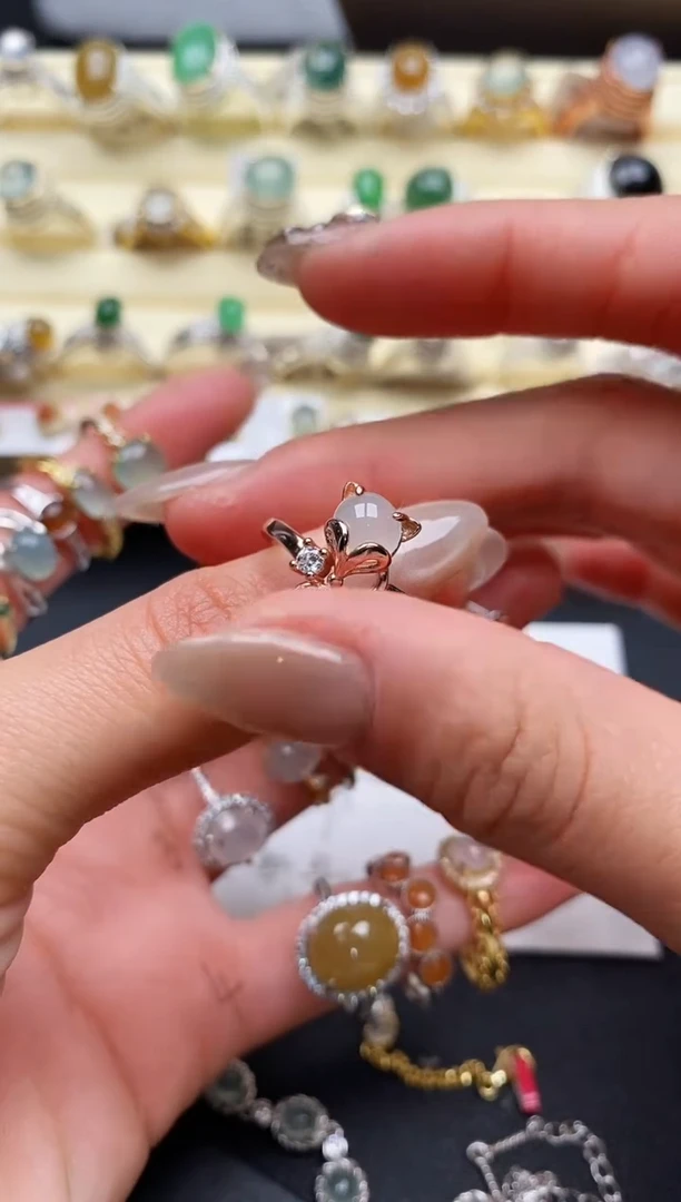 【闪购商品】翡翠戒指银S925镶嵌缅甸天然A货翡翠44  7-6