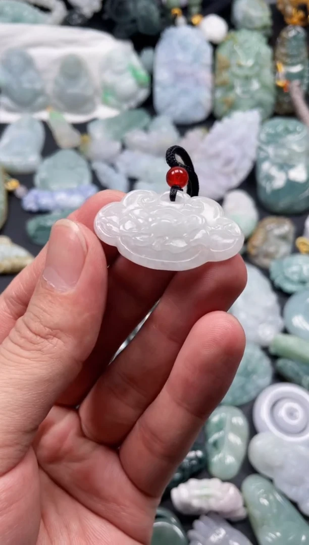 翡翠未镶嵌颈饰天然翡翠a货