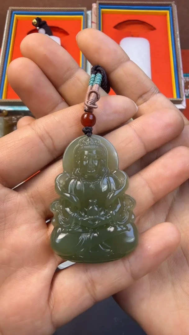 未镶嵌和田玉挂件和田玉