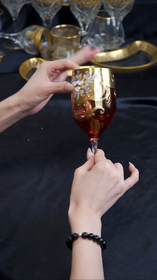 骨瓷婷婷中古器物如图所示117