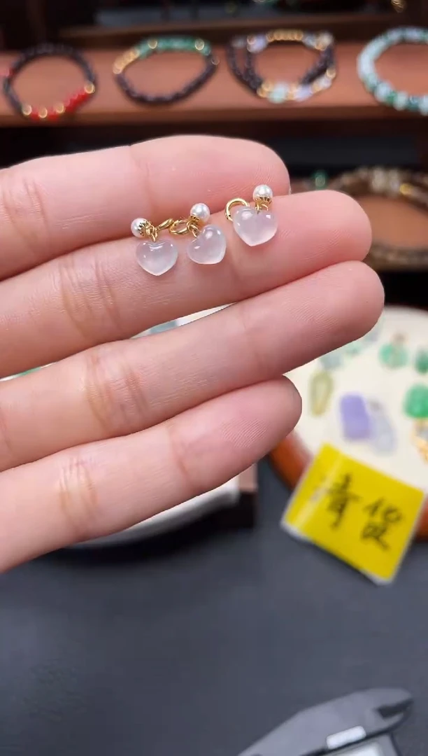 【闪购商品】翡翠吊坠(不含链)18K金镶嵌多样性发货一个  JK102