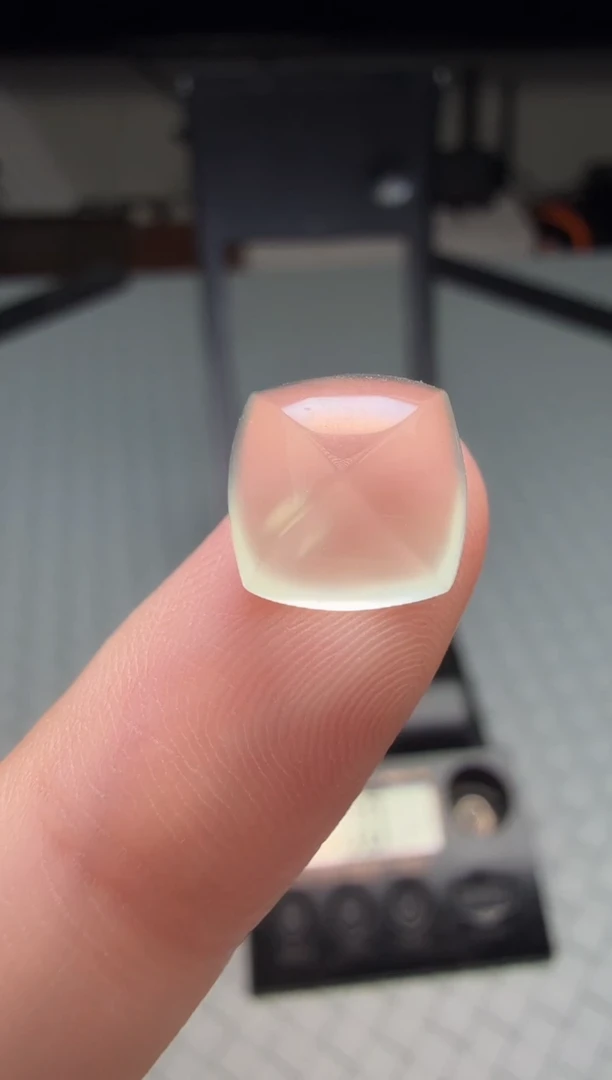 葡萄石未镶嵌裸石糖塔5ct-A687-1p