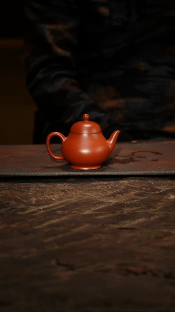 紫砂茶叶罐梨型朱泥