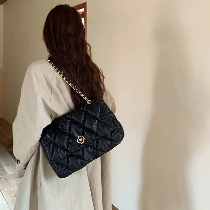 名媛假日链条包包女大容量高级感通勤大包时尚温柔风单肩斜挎包