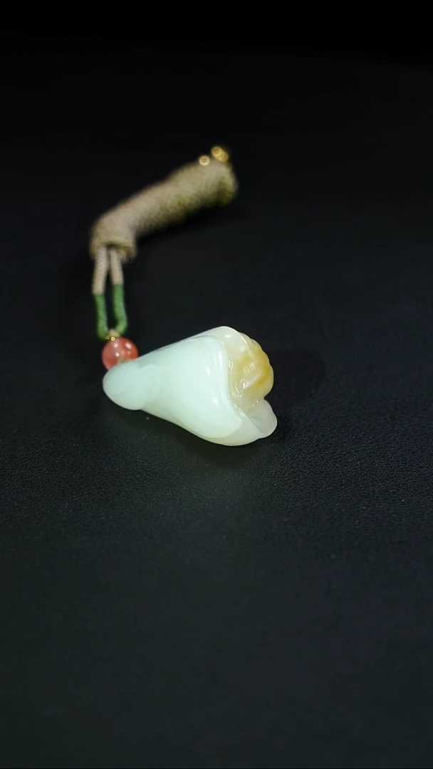 颈饰未镶嵌和田玉tg