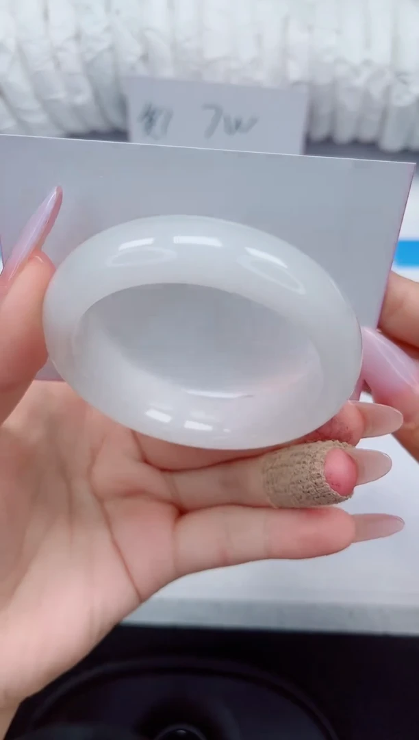 石英质玉手镯未镶嵌332-51/52