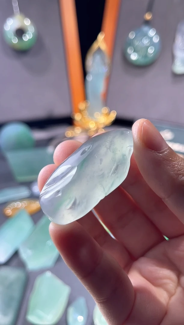 未镶嵌定制翡翠佳佳翡翠毛料定制包工包料5.2w