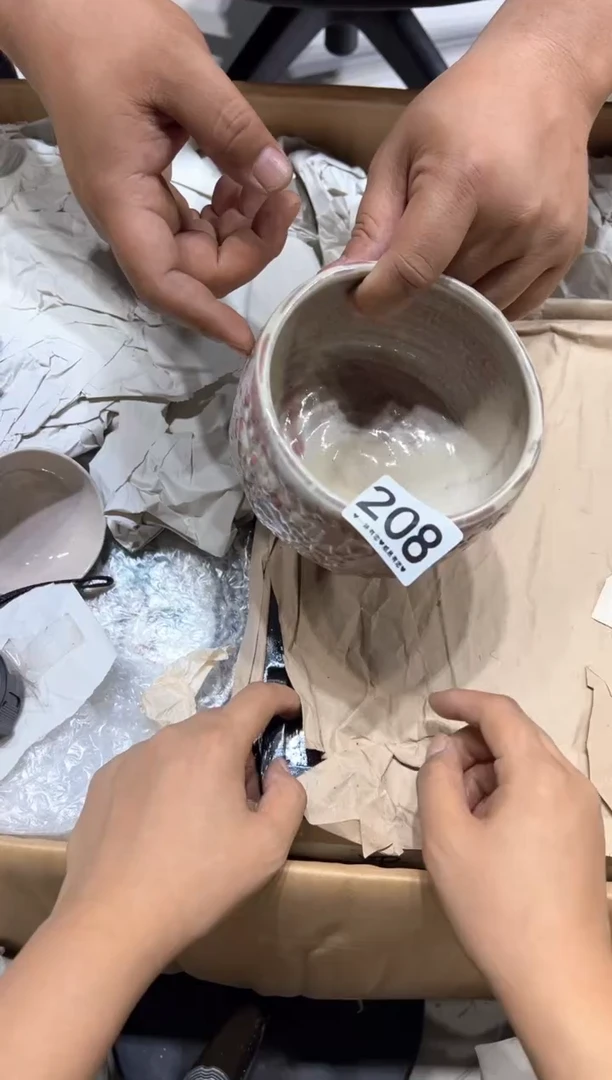 瓷片大**宝208......