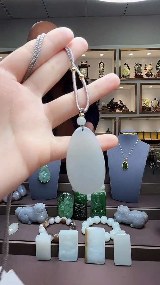 【闪购商品】和田玉挂件未镶嵌苏