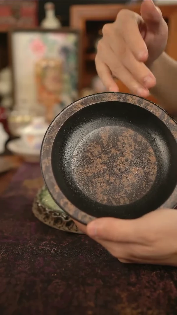 摩吉陶陶闪拍链接 皮革釉壶承