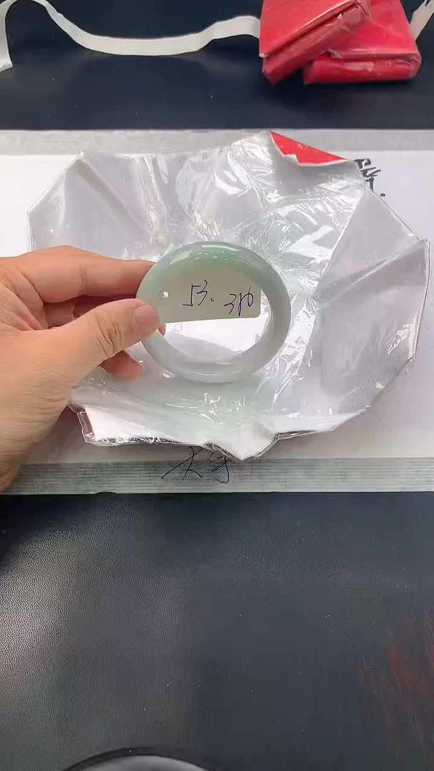 翡翠手镯未镶嵌152