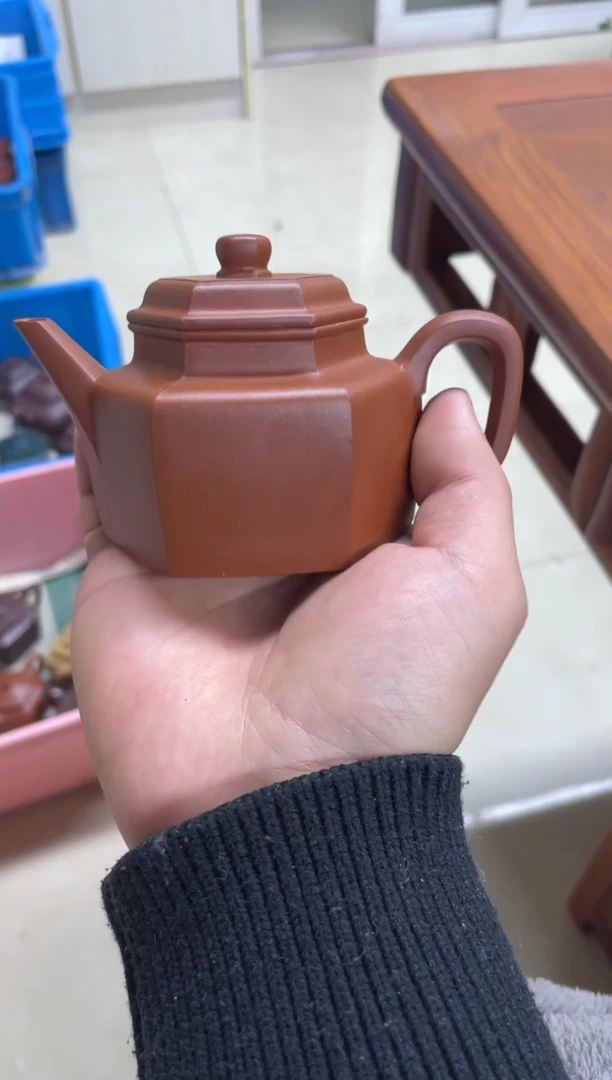 茶壶紫砂T****n红降陂德中