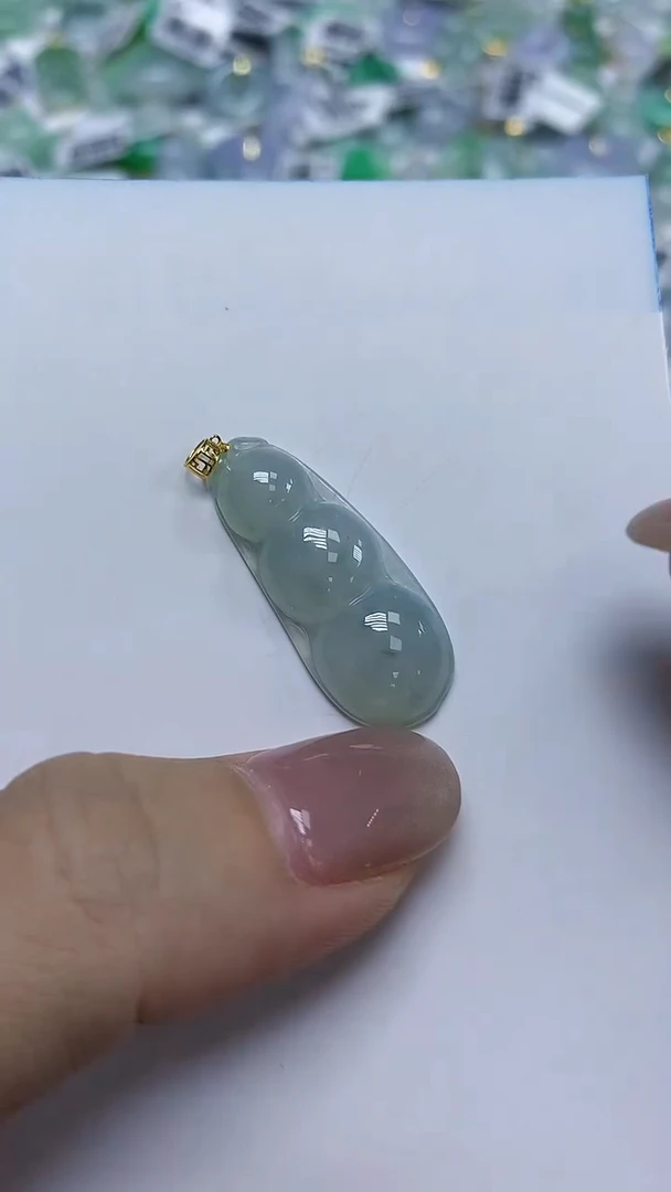 翡翠18K金镶嵌颈饰天然缅甸翡翠A货