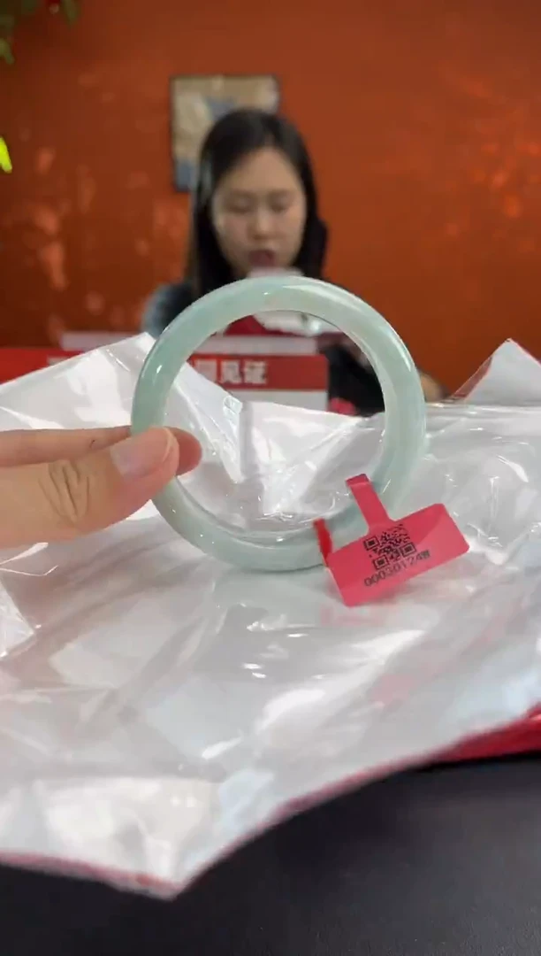 未镶嵌手镯翡翠2   56.8