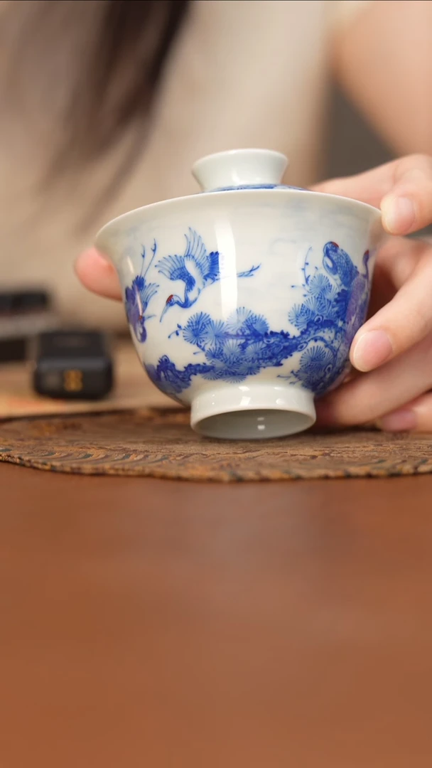 杯看山柴窑青花仙鹤