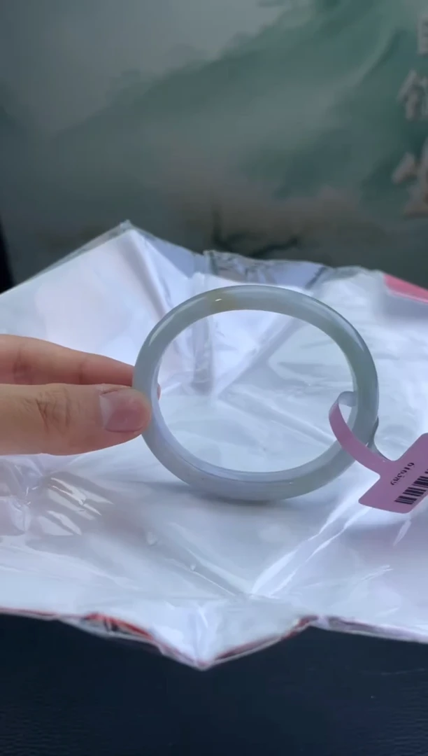 翡翠手镯未镶嵌5