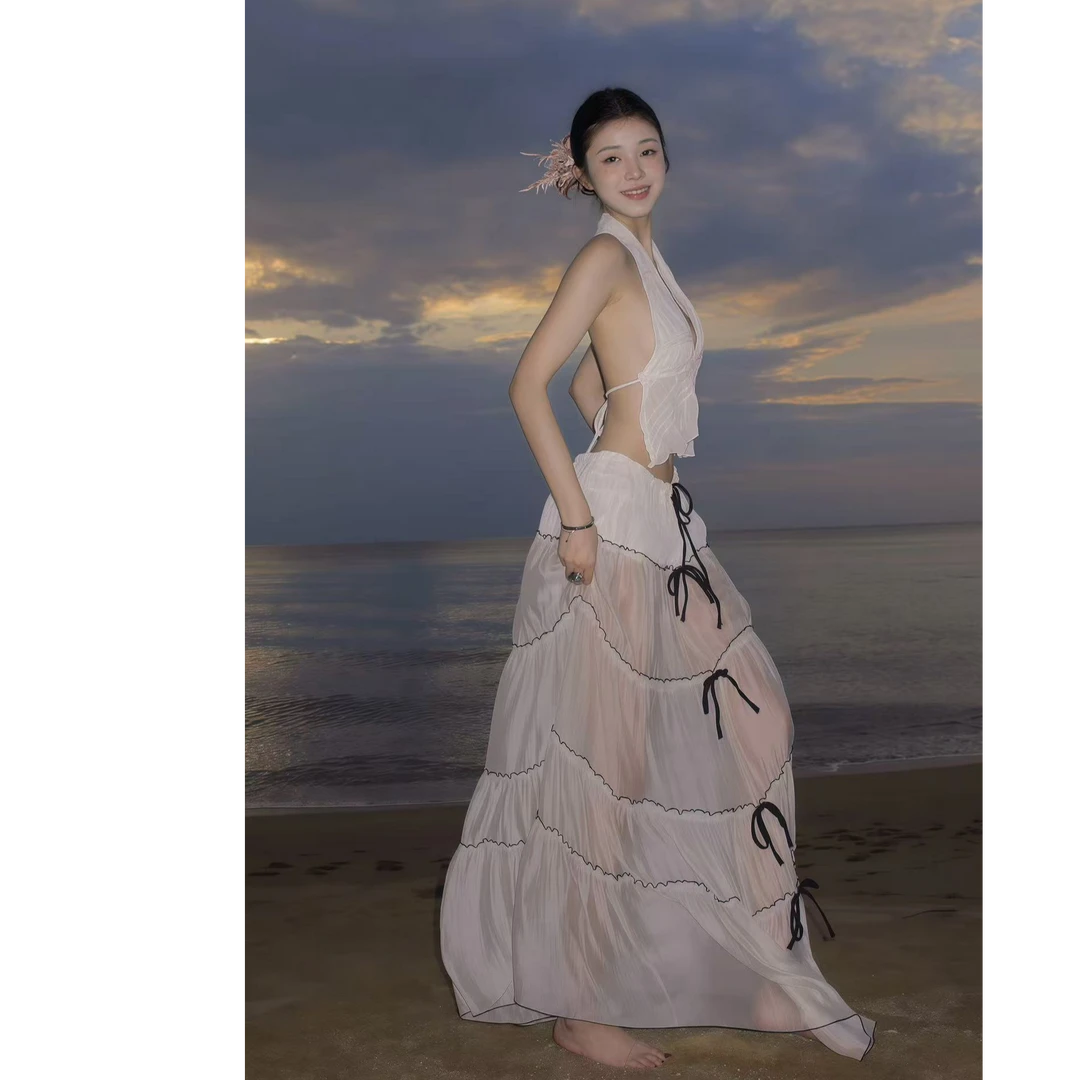 法式设计感挂脖背心沙滩度假风海滩网纱半身裙气质性感两件套套装