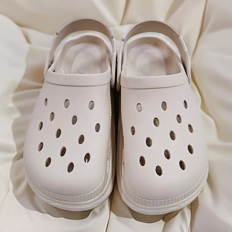 【大美家085】两穿洞洞鞋软底防滑沙滩鞋夏季女【装饰随机发】