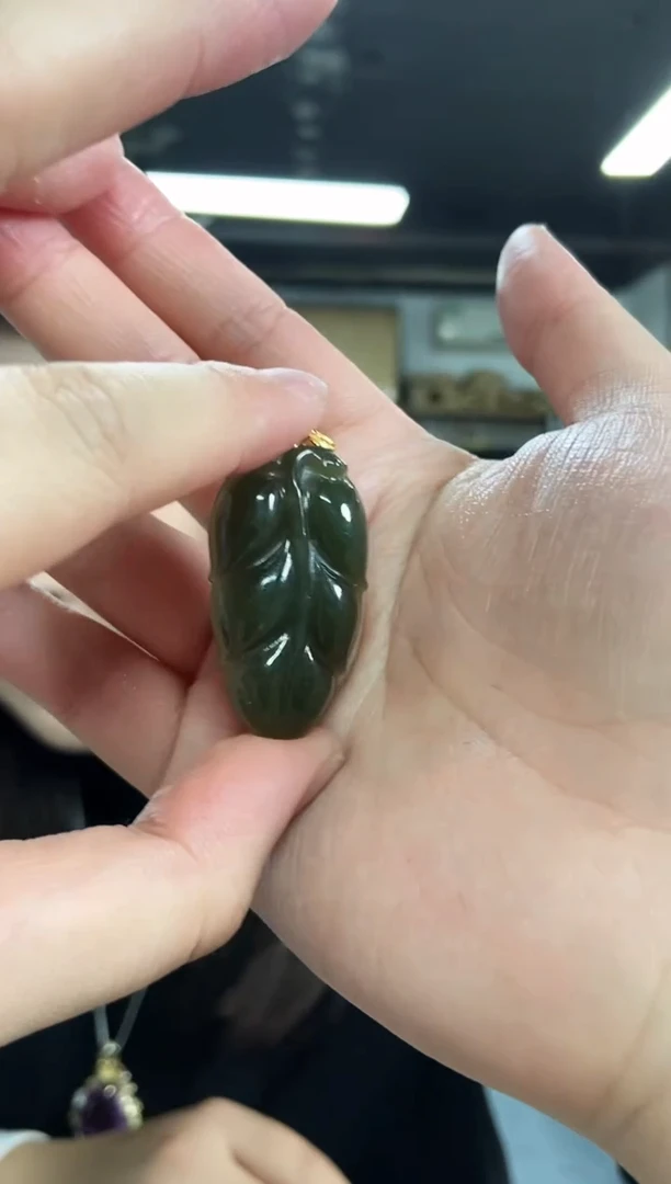 【闪购商品】和田玉吊坠未镶嵌多样性发其一颜色微差