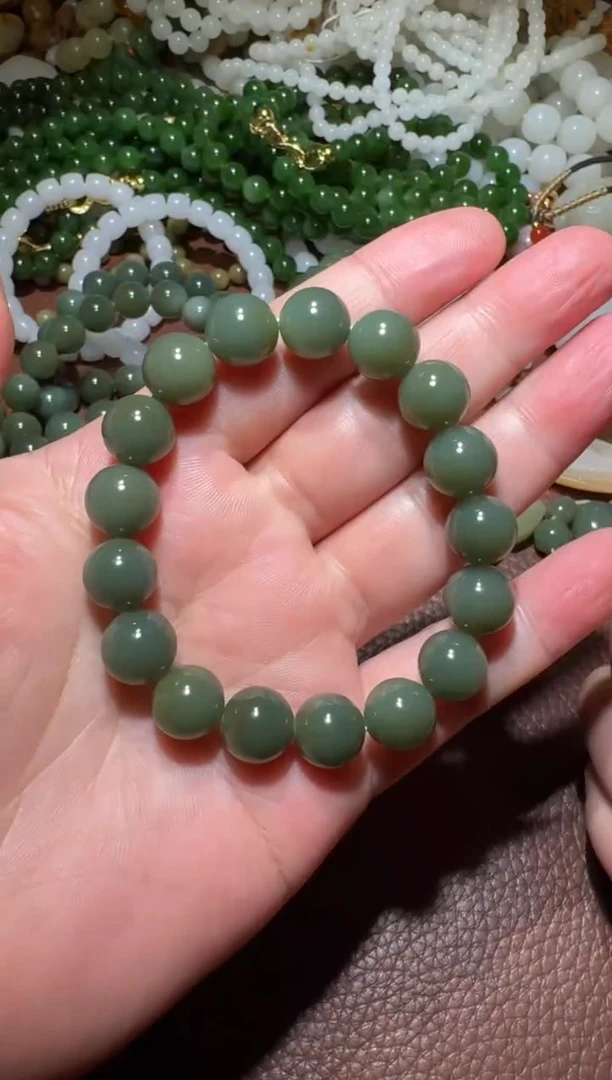 未镶嵌手链和田玉和田玉