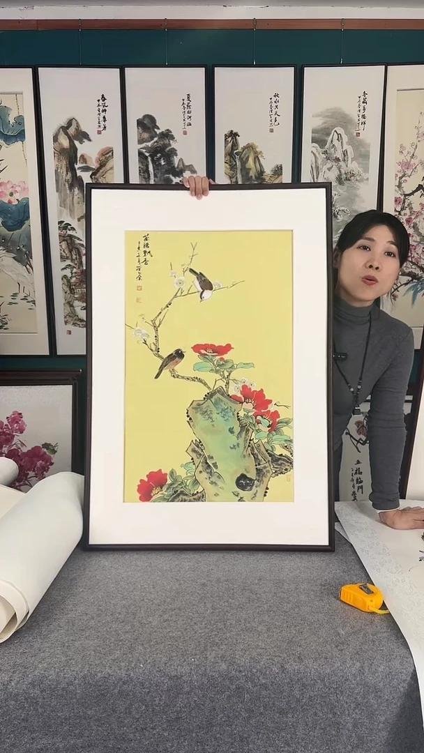 国画山茶花实木装裱60*90