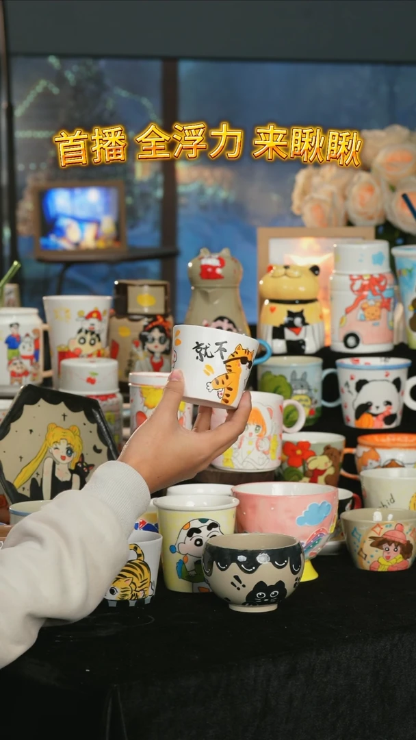【闪购商品】摆件小幸运纯手工手绘陶瓷