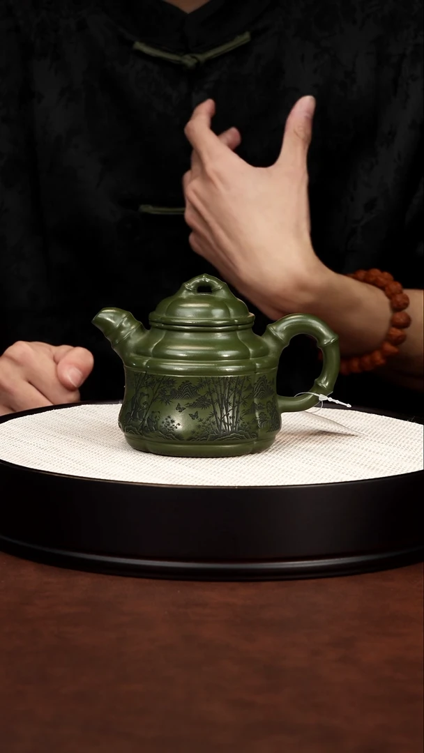 茶壶紫砂宜兴紫砂 竹鼎壶 民国绿 范传梅 300cc