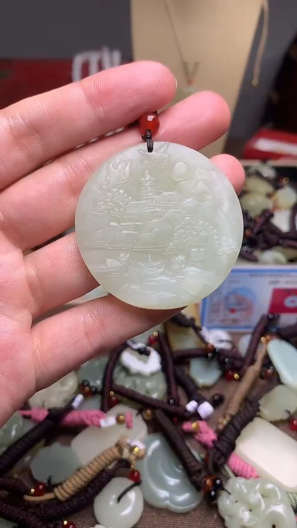 颈饰未镶嵌和田玉新疆料青海料清水和田玉吊坠